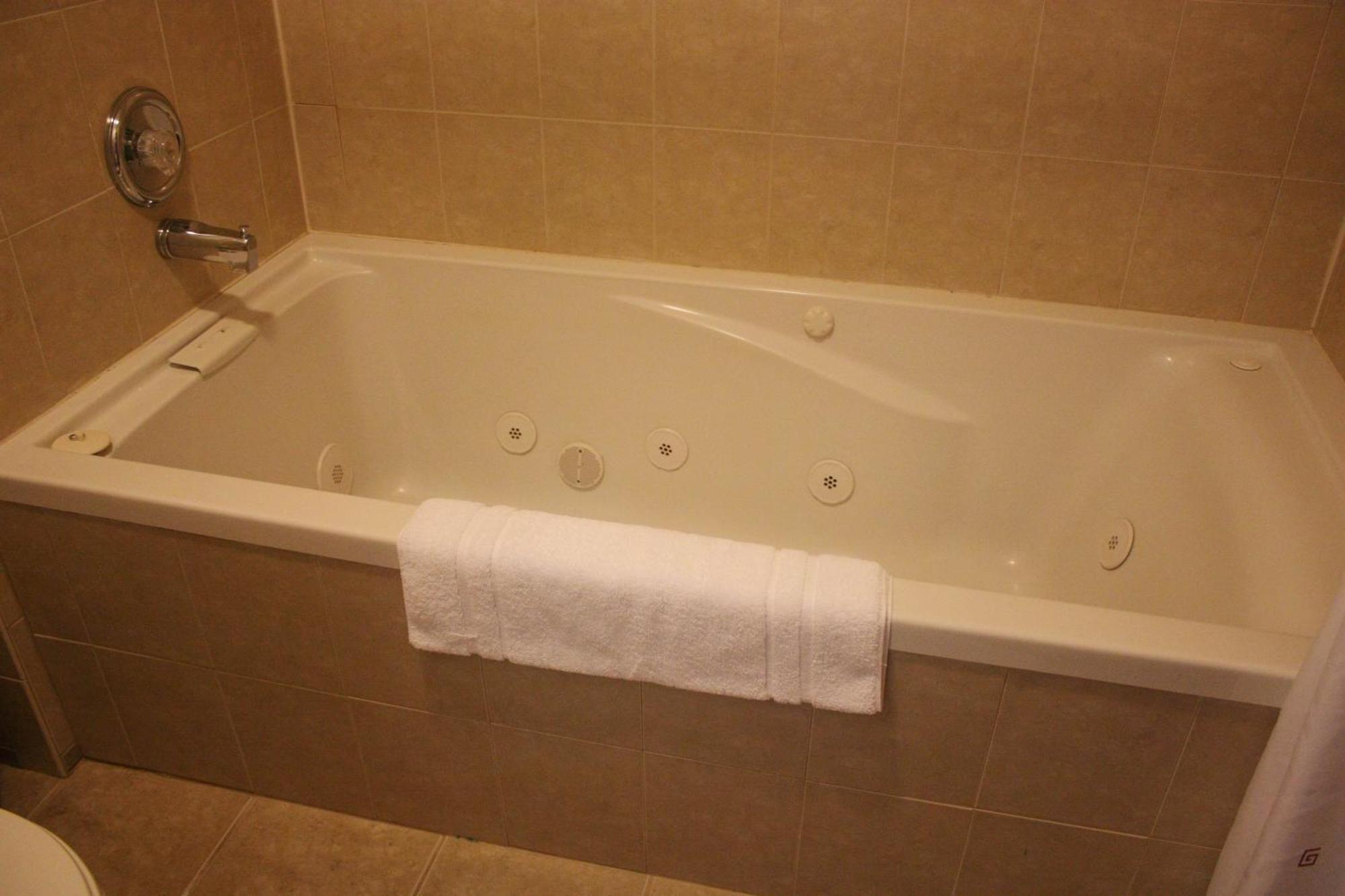 Relax Inn Chehalis Bagian luar foto